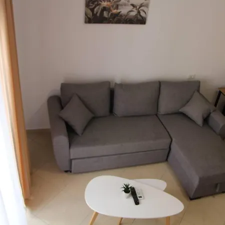 Avanti By Adriatic Living Apartmán Durrës