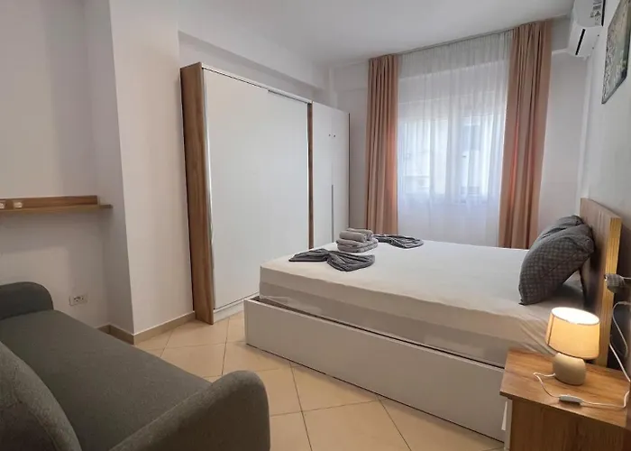 Avanti By Adriatic Living * Durrës