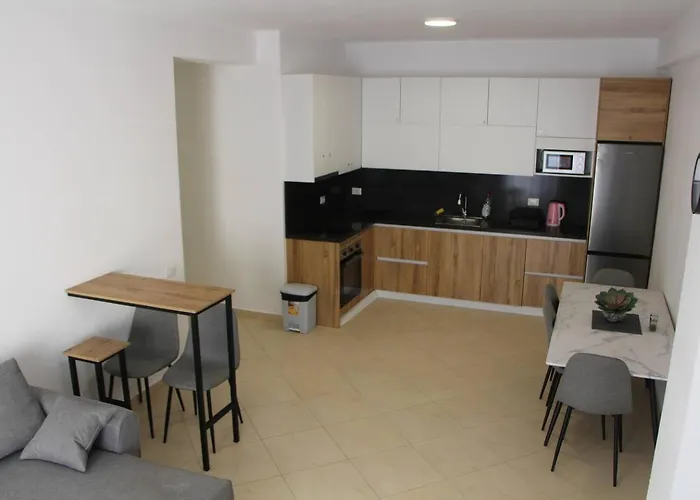 Avanti By Adriatic Living Апартаменты